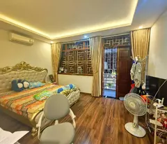 bán nhà MẶT PHỐ  Bạch Mai lô góc 3 thoáng ô tô đỗ , 60m 4 ngủ chỉ nhỉnh 12 tỷ