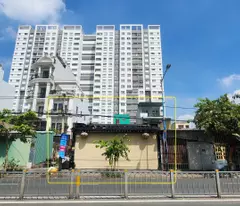 Cho thuê Nhà Mặt Tiền Kênh Tân Hóa Q.Tân Phú, 224m²,NGANG 8M