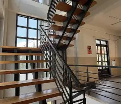 Cho thuê nhà mặt tiền Mai Anh Đào Phường 8 Đà Lạt