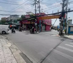 Bán nhà Mặt tiền Nguyễn Văn Quá - gần Trường Chinh, 6x25m, 2 Tầng - tiện xây mới, 18,9 tỷ.