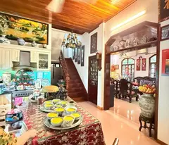 Bán biệt thự vườn Việt Hưng Dân Xây- Nở hậu- Oto 140m 5 tầng nhỉnh 20 tỷ(TL)