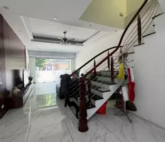 Bán Nhà Giang Biên Long Biên 75m2, 5 Tầng, Ô Chờ Thang Máy, Giá Tốt Nhất 2026