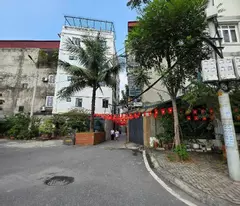 BÁN NHÀ GIẢI PHÓNG - VỊ TRÍ ĐẸP - Ô TÔ VÀO NHÀ - 73M2- MẶT TIỀN 4M2- NHỈNH 14 TỶ