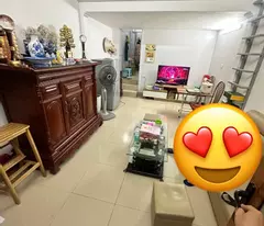 Bán nhà tập thể CHÍNH CHỦ  Nguyễn Công Trứ 50m vuông có thể làm 2 ngủ chỉ 3 tỷ vài