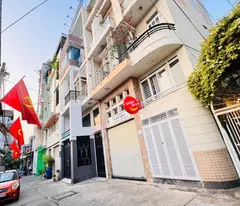 HIẾM NGANG LỚN 9,5M*8M SH VUÔNG ĐẸP- BÁN NHÀ 5 TẦNG MẶT TIỀN XE TẢI ĐẬU NGÀY ĐEM Đ.VÕ VĂN KIỆT,