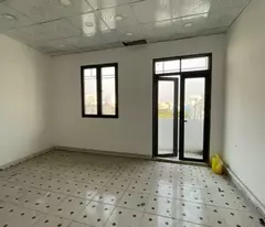 +  Kết cấu : Nhà đúc BTCT, 1 trệt 3 lầu , 4 phòng ngủ, 1 phòng thờ, 3wc ,  phòng giặt, sân phơi,