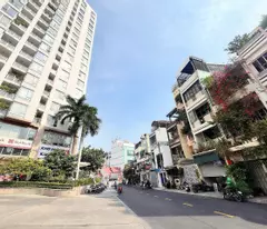 HIẾM NHÀ BÁN - BÁN NHÀ 4 TẦNG CÓ THANG MÁY MẶT TIỀN KD Đ.NGUYỄN VĂN NGUYỄN, TÂN ĐỊNH, QUẬN 1 - DT