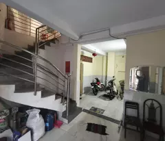 CHÍNH CHỦ bán nhà mặt tiền Đoàn Văn Bơ diện tích khủng, 15 phòng cho thuê.