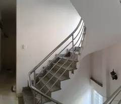CHÍNH CHỦ bán nhà mặt tiền Đoàn Văn Bơ diện tích khủng, 15 phòng cho thuê.