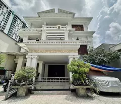 Bán Biệt thự đường số 6, Hiệp Bình Phước, Thủ Đức, TP HCM. DT 700m2, 4 tầng. Giá 16,999 tỷ.