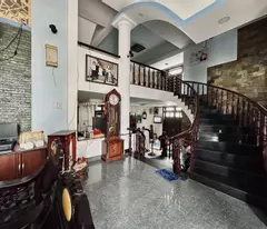 Bán Biệt thự đường số 6, Hiệp Bình Phước, Thủ Đức, TP HCM. DT 700m2, 4 tầng. Giá 16,999 tỷ.
