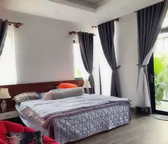 Bán Biệt thự đường số 6, Hiệp Bình Phước, Thủ Đức, TP HCM. DT 700m2, 4 tầng. Giá 16,999 tỷ.
