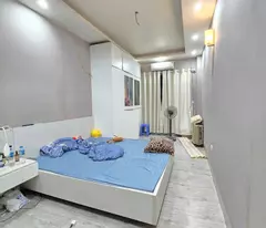 KIM MÃ – GIANG VĂN MINH, 10M RA PHỐ, Ô TÔ ĐỖ CỬA — HÀNG RẤT ÍT RA THỊ TRƯỜNG