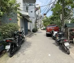 Bán 55m2 nhà C4 Thượng Thanh ngõ thông ô tô đỗ cửa. View công viên thoáng sáng vĩnh viễn