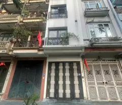 VÍP NHẤT HÀM NGHI!HÀNG XÓM VIN GARDENIA,PHÂN LÔ O BÀN CƠ,THANG MÁY,OTO ĐỖ CỔNG,DT:50Mx7T 14TY