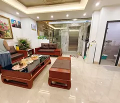 Bán nhà đẹp Nguyễn Văn Cừ- Oto tải- Dân xây 80m 8 tầng thang máy full NT nhỉnh 25 tỷ(TL)