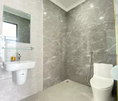 CHO THUÊ BIỆT THỰ LIỀN KỀ 5 TẦNG THANG MÁY MỚI TINH – HIM LAM HÙNG VƯƠNG – GIÁ CHỈ 25 TRIỆU/THÁNG