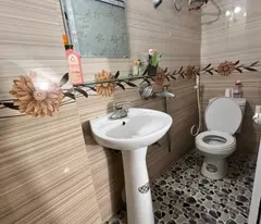 Bán nhà tam trinh 4 tầng dân xây ở ngay SH quay đầu hai bà trưng