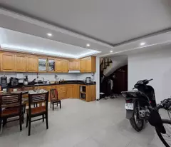 XUÂN ĐỈNH: LÔ GÓC GARA Ô TÔ, LOẠI CHỦ THƯỜNG GIỮ CHỨ ÍT BÁN
