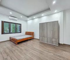BÁN NHÀ THẠCH BÀN – LONG BIÊN  5 TẦNG – FULL NỘI THẤT – GIÁ TỐT