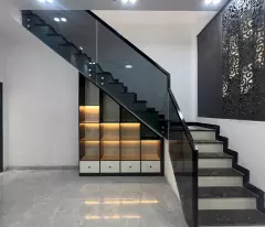 Bán nhà 2 mặt tiền xã Mỹ Hạnh Bắc dt 108m2 1 lầu 2pn,2wc , sân oto đã hoàn công giá 2,75 tỷ