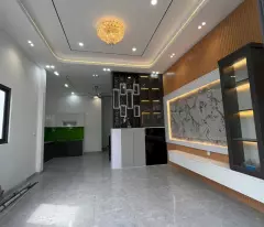 Bán nhà 2 mặt tiền xã Mỹ Hạnh Bắc dt 108m2 1 lầu 2pn,2wc , sân oto đã hoàn công giá 2,75 tỷ
