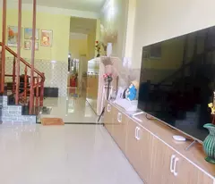 Bán Nhà Quách Thị Trang 100m2 3 Tầng 3 Phòng Ngủ Giá 8.3 Tỷ Đường 7.5m