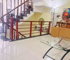 Bán Nhà Quách Thị Trang 100m2 3 Tầng 3 Phòng Ngủ Giá 8.3 Tỷ Đường 7.5m