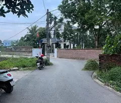 Bán nhanh lô đất Phú Cát, vị trí sáng giá gần Metro 5, đường ôtô thuận tiện, phù hợp đầu tư