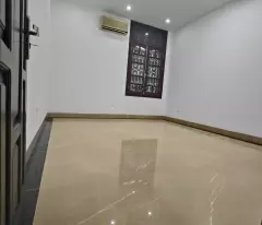 CHO THUÊ VĂN PHÒNG 90M² – NHÀ 4 TẦNG MỚI – CÓ THANG MÁY TẠI KHƯƠNG MAI, THANH XUÂN, HÀ NỘI