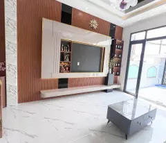 Bán 6 căn nhà xây đồng bộ mt đường Lê Thị Ty, Long Thượng dt 144m2 1 lầu,3pn,2wc giá 3,45 tỷ/căn