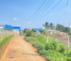 Đất hẻm ql20, gần trung tâm đức trọng, hẻm isuzu việt nhật đi vào