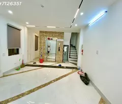 💥Gần Ô tô, Thang máy Trung Kính 43m 5T Nội thất leng keng, nhỉnh 15 tỷ