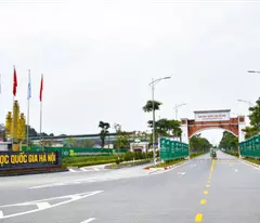 Bán 100m2 Đất Vị Trí Lõi Trung Tâm Thành Phố , Sát Cổng ĐHGQ Hà Nội , Bám Trục Chính Kinh Doanh,