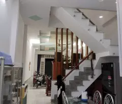 Bán nhà mặt tiền 4 tầng Bông Sao ngang 4m đối diện công viên - 0931172218