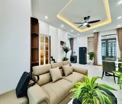2 MẶT TIỀN HẺM  PHAN ĐĂNG LƯU <-THÔNG-> PHỐ ẨM THỰC PHAN XÍCH LONG, Phú Nhuận  40m2 (5x8m)  2 Tầng