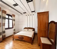 BÁN NHÀ HIẾM NHƯ KS 5 SAO- 4,5X22-4 TẦNG HẺM 8M CHỈ 7 TỶ 580