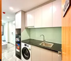 NHỈNH 10 TỶ!CCMN VĂN TRÌ- TỪ LIÊM 50M2X7T,11PKK, 45 TRIỆU/THÁNG, LÔ GÓC,T/MÁY