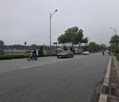 🔥 CỰC HIẾM THẠCH BÀN – CỔ LINH 🔥
🏡 Nhà đẹp 50m²  🚗 Gara ô tô  🌿 Gần hồ điều hoà  💰 Nhỉnh 14