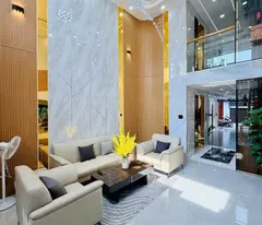 Nhỉnh 13 tỷ có nhà 6 lầu đẹp ngang 4.3m 73m2 hẻm 183 Nguyễn Văn Khối tặng NT kèm T.máy.
