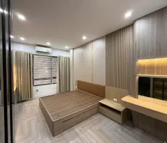 TRUNG TÂM ĐÔNG ĐA - PHỐ NGUYỄN LƯƠNG BẰNG-  5 TẦNG FULL NỘI THẤT - CÁCH 0T0 60M