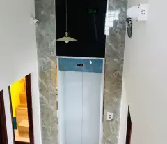 Cho thuê ks hẻm Paster - Nha Trang - cách biển 250m - Dt; 
84m hẻm ô tô 7 chỗ 20p - 
Lh :