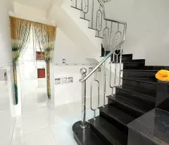 Nhà mới 4 tầng HXH thông Nguyễn Duy P.Chánh Hưng (P10Q8). Giá 6.38 tỷ