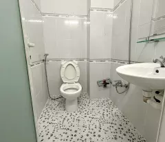 Nhà mới 4 tầng HXH thông Nguyễn Duy P.Chánh Hưng (P10Q8). Giá 6.38 tỷ