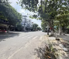 Bán đất mặt tiền Khúc Hạo 196m2 ngang 10m, gần biển Sơn Trà, giá 26,5 tỷ