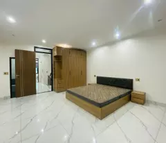 CHO THUÊ NHÀ 6 PHÒNG NGỦ CÓ THANG MÁY SẴN ĐỒ VÕ CƯỜNG