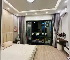 VIP BA ĐÌNH - HÀNG XÓM VIN GALLERY - NGÕ BA GÁC TRÁNH - CÁCH PHỐ VÀI BƯỚC CHÂN - FULL NỘI THẤT -