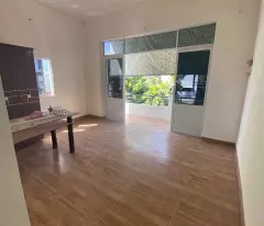 B.á.n Nhà 2 tầng đường hẻm Trần Phú - Vĩnh Nguyên , TP Nha Trang - Dt 72m2 _ Gia 4ty5 - Lh :