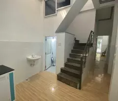 B.á.n Nhà 2 tầng đường hẻm Trần Phú - Vĩnh Nguyên , TP Nha Trang - Dt 72m2 _ Gia 4ty5 - Lh :