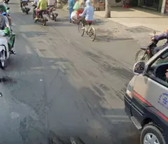 Chính Chủ cần bán gấp Nhà Mặt Tiền kinh doanh đỉnh cao ngay chợ Bình Thới, P. Minh Phụng, TP.HCM-